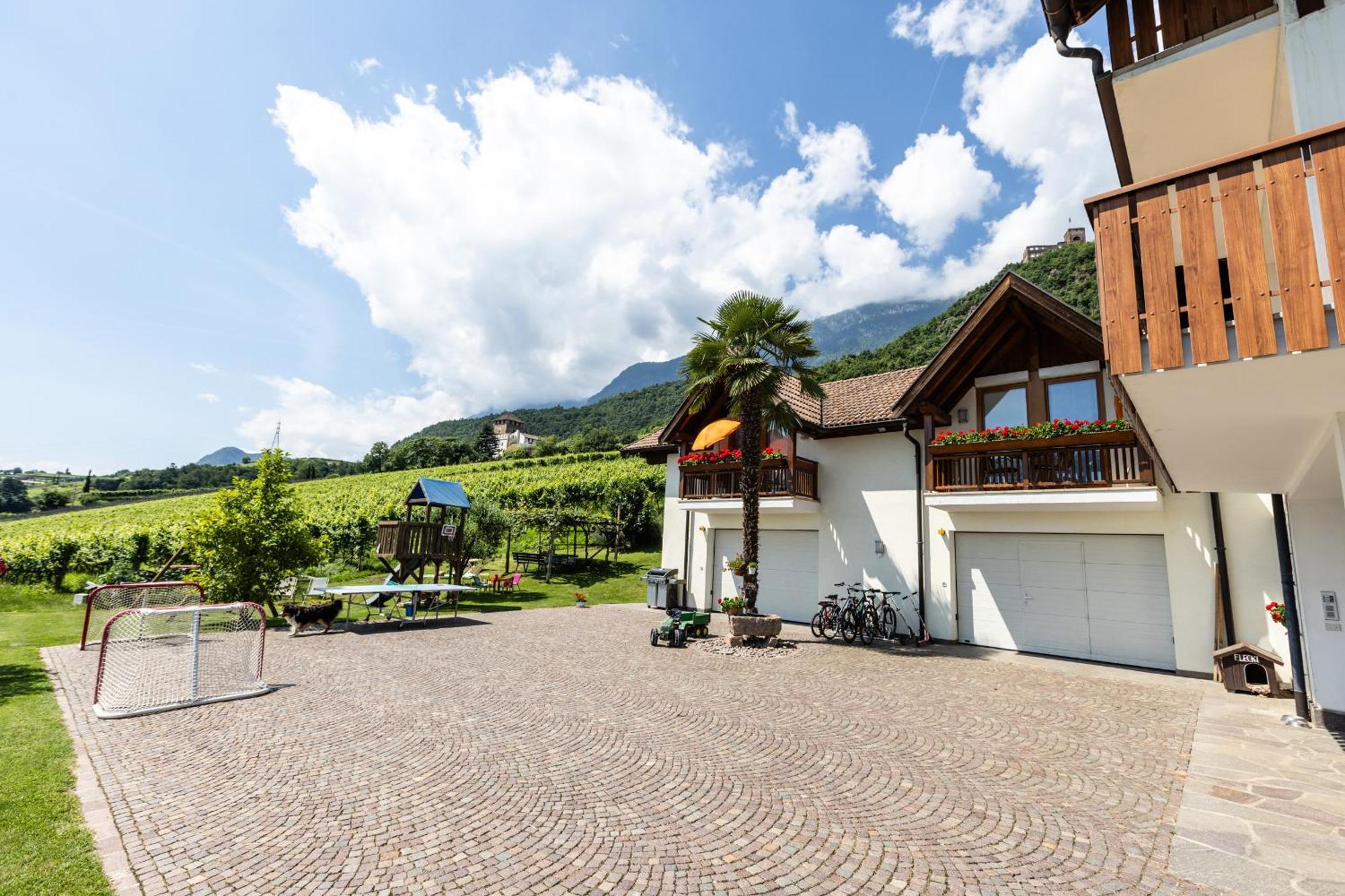 Weinhof Kager Apartment Missiano ภายนอก รูปภาพ